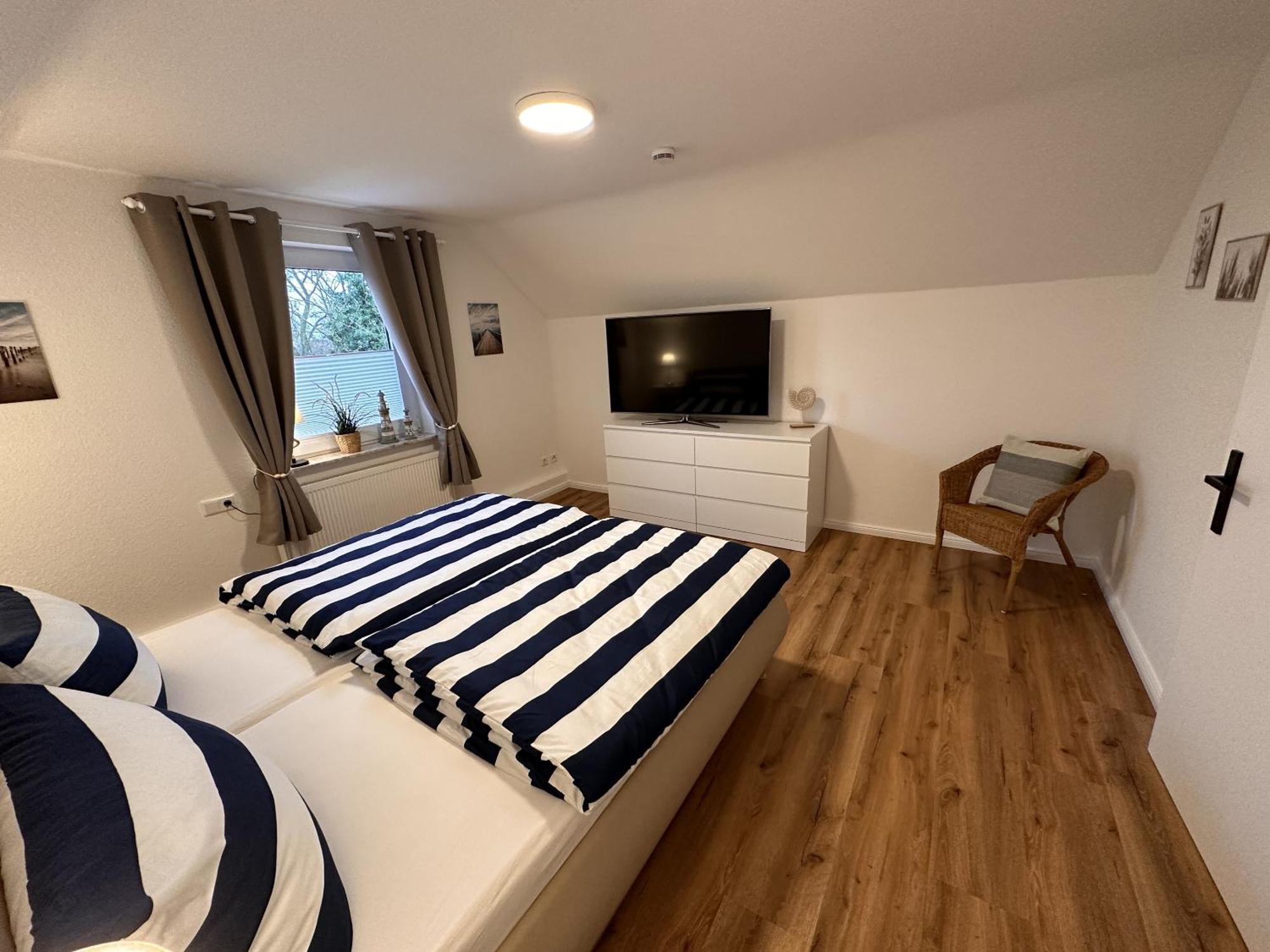 Ferienwohnung Deichblick Эмден Экстерьер фото